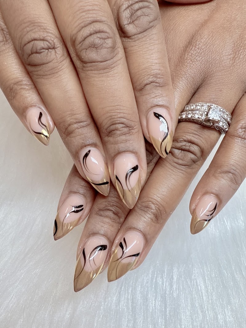 Statement nail design with bold patterns